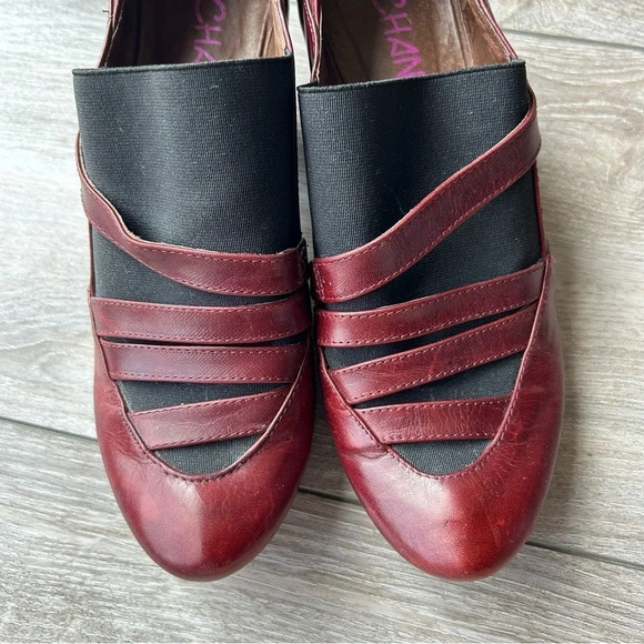 Chanii B Burgundy Pointed Toe Retro  Style Slip On Bootie - Picture 4 of 14